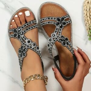 Astuccio Crystal Black and White Womens Sandals